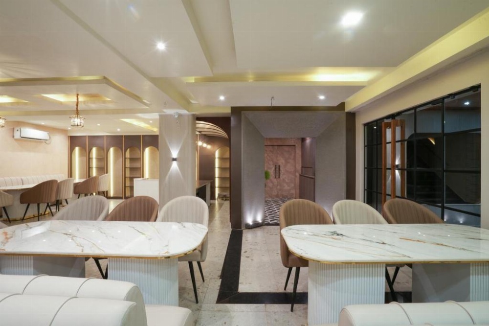 Hotel Square 36