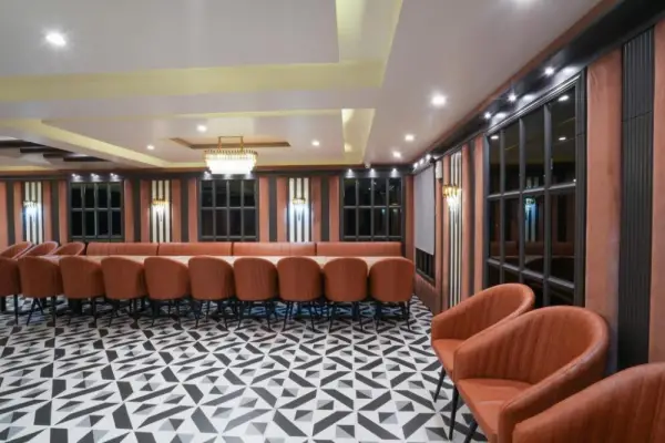 Hotel Square 36 6